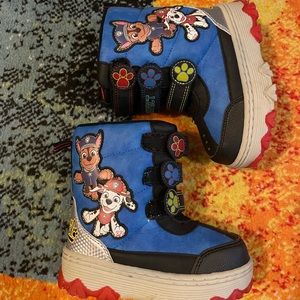 Paw patrol light up snow boots